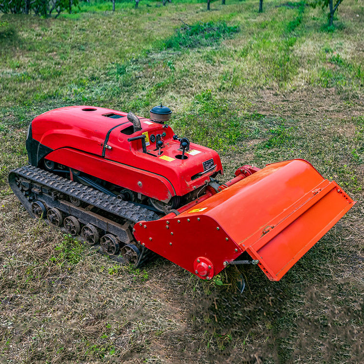 32HP 4WD Gear Drive Çiftlik Traktörü Kompakt Orchard Crawler Mini Traktör CE Sertifikalı