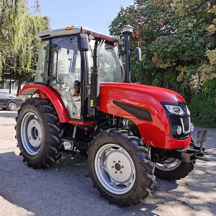 XINCHAI Motor 80HP Çiftlik Traktörü Makine 80 HP Mini 4 Tekerlekli Traktör